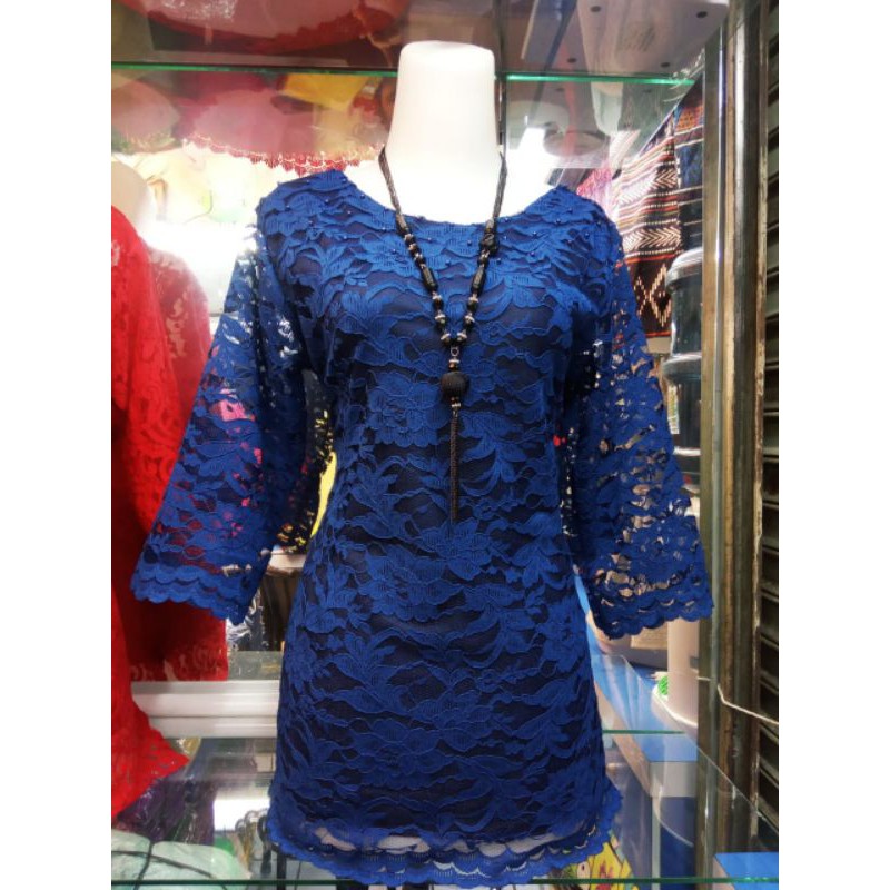 BLUS RENDA