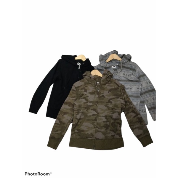 borongan Hoodie UNIQLO second