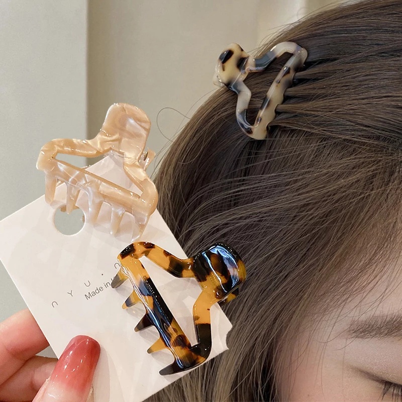 Jepit Rambut Bahan Akrilik Motif Leopard Gaya Korea Untuk Wanita