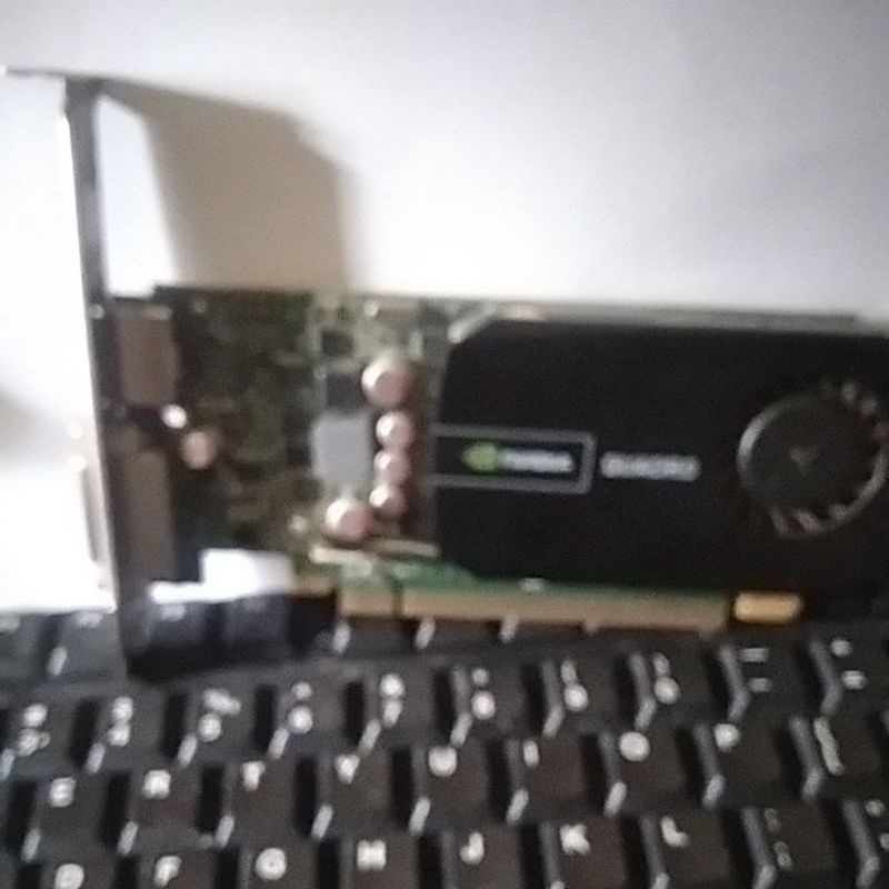 vga card quadro 600