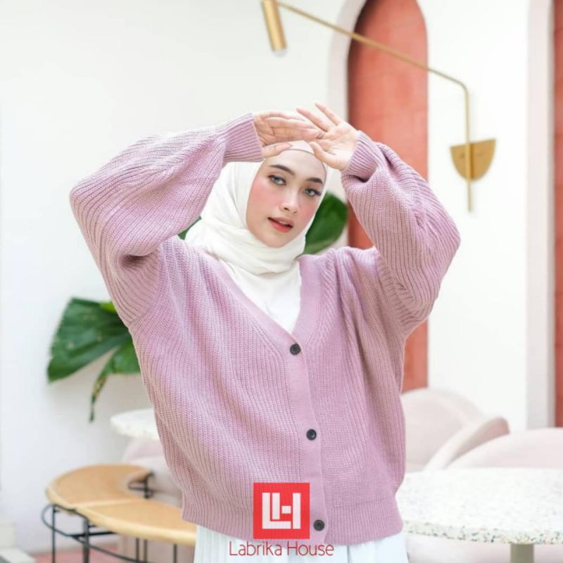 Cardigan Crop Lengan Balon / Cardigan Crop Rajut Wanita / Outer Kardigan Wanita Labrikahouse