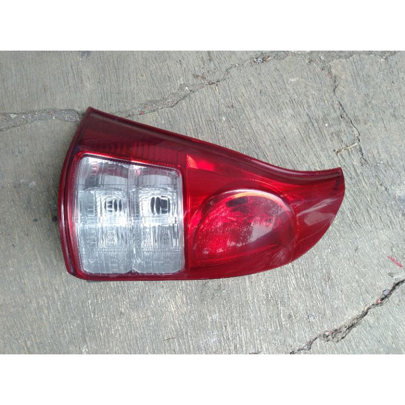 stoplamp new Avanza Xenia 2013 kiri