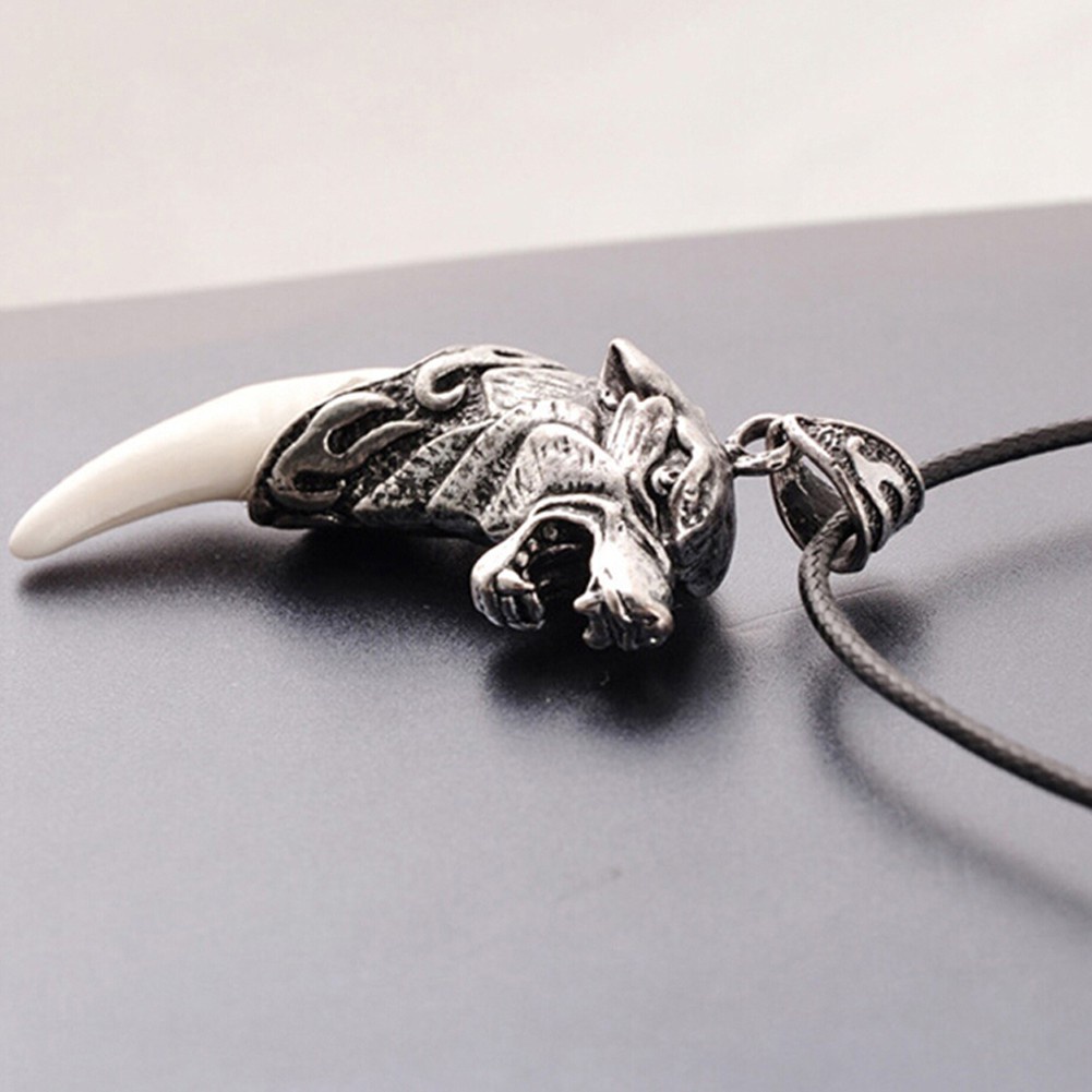 Brave Men Wolf Tooth Spike Pendant Necklaces Men Personality Male Necklace