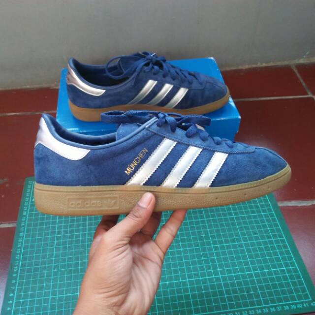 Adidas Munchen Navy Silver