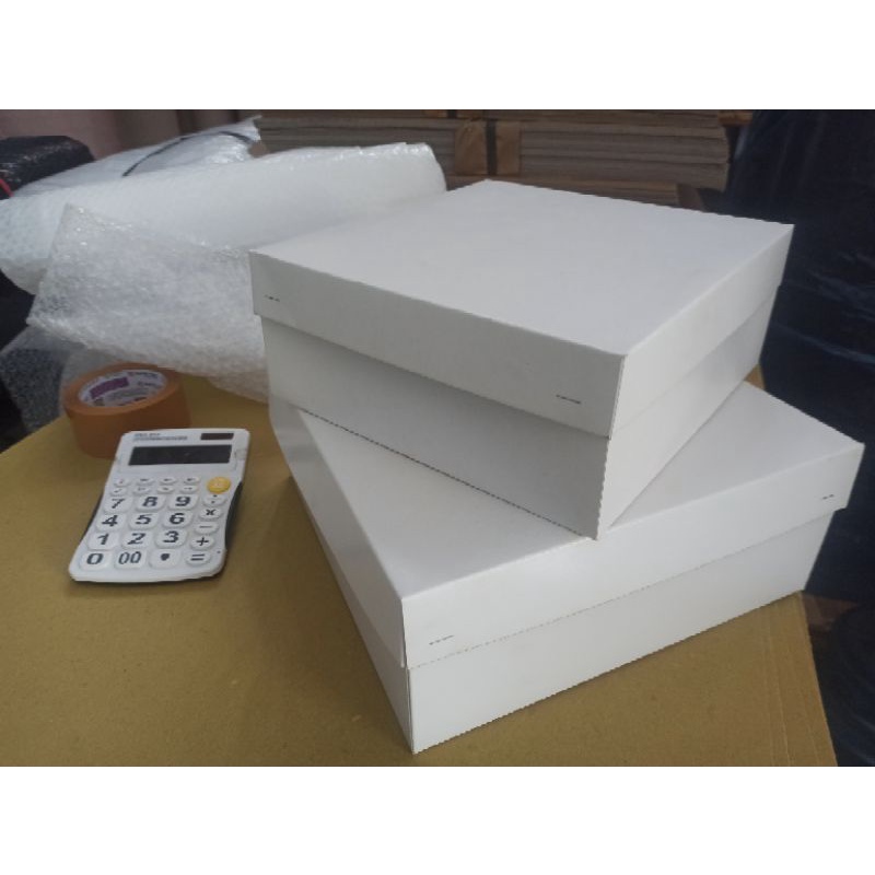 

kardus 30 x 30 tinggi 12, bahan duplex 500gram, untuk packing