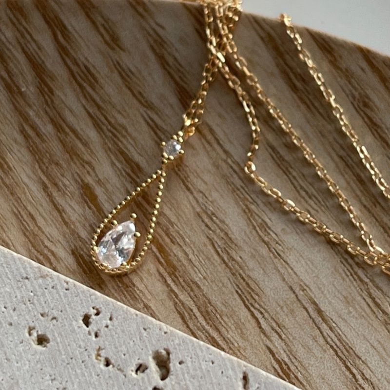 FerenHongXia Kalung Zircon drop necklace diamond shining simple clavicle chain necklace necklace l lubuk pakam l perbaungan l medan l deliserdang l serdangbedagai