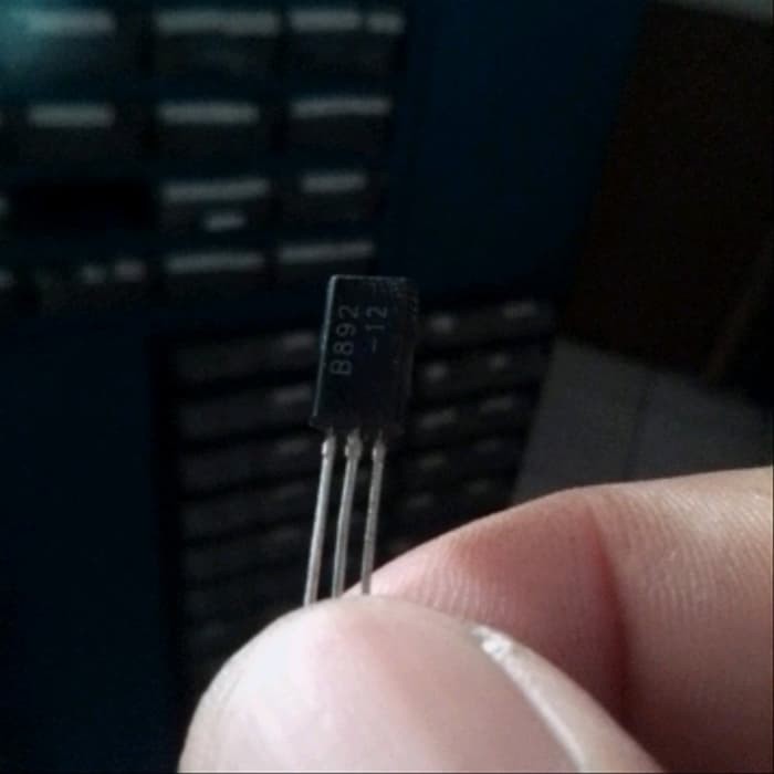 Transistor TR B892 b 892