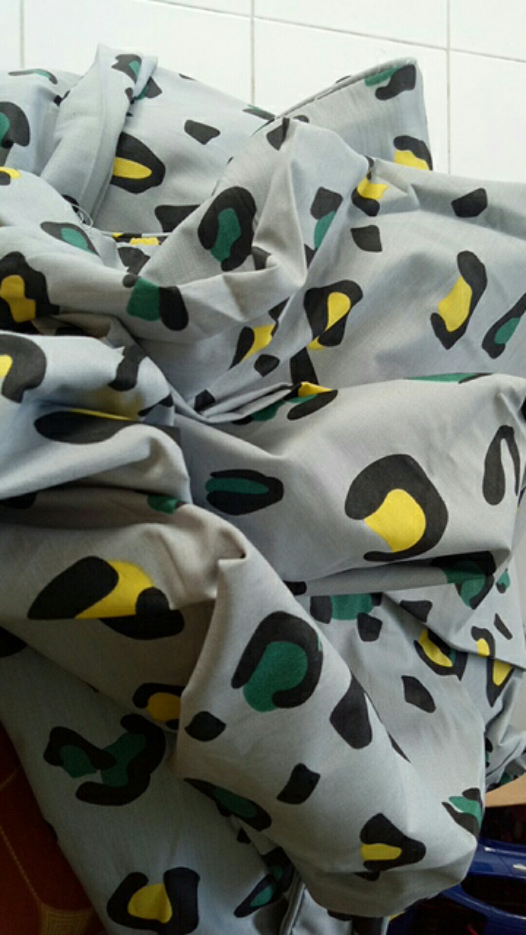 Sprei Set Premium Katun Magenta Motif Leopard Abu Terbaru