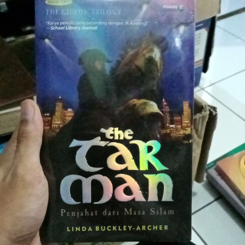 Novel BARU SEGEL ORI - The Tar Man - Penjahat dari Masa Silam - The Gideon Trilogy - Linda Buckley