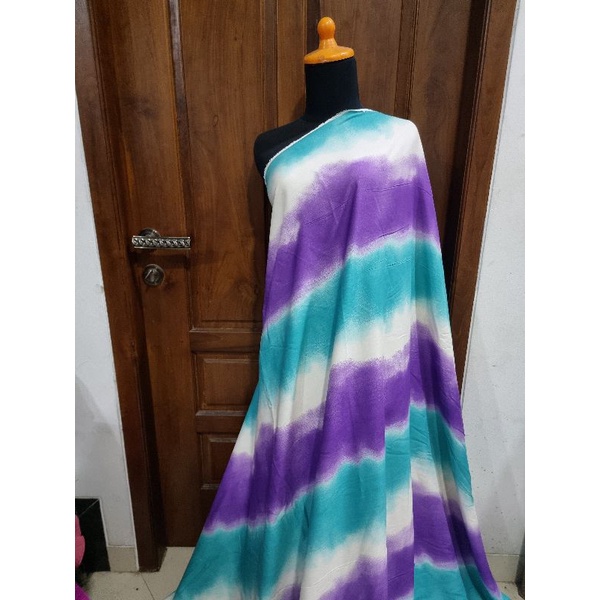 Kain Rayon Viscose Gradasi Ungu Hijau (0,75m)