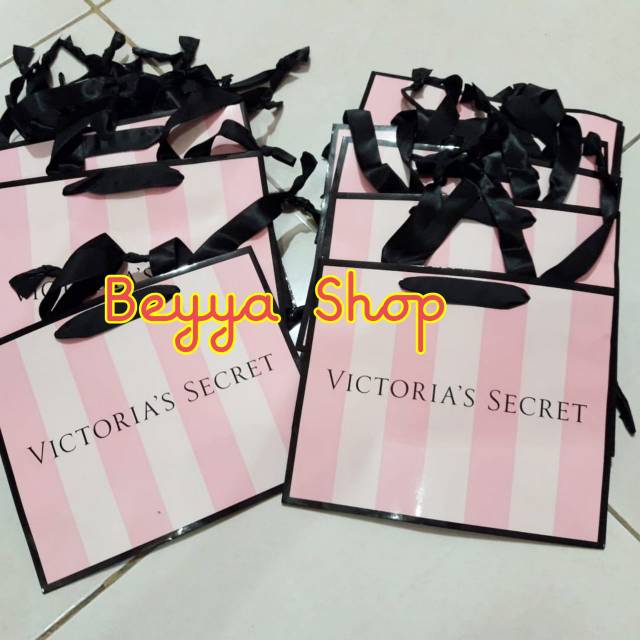 

5 pcs Paperbag MEDIUM VICTORIA SECRET