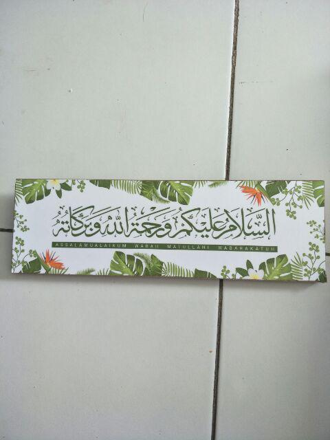 Hiasan Dinding Wooden Poster Papan Kaligrafi Assalamulaikum Arab Tropical