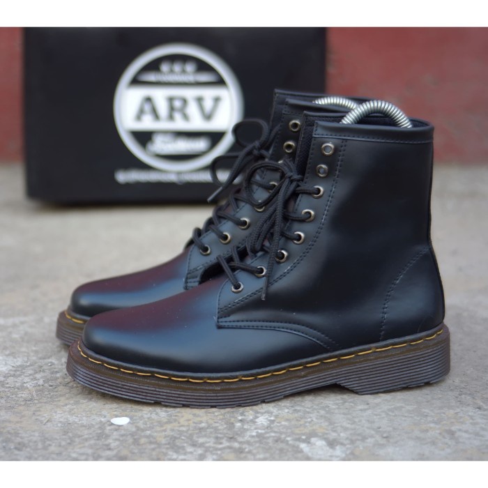 arv sepatu boots hiking tinggi underground pria - Hitam, 39