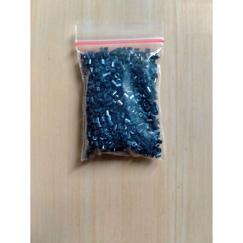 Mote Manik Payet Bambu Patah 2MM - Abu Metalik