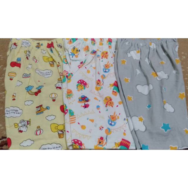 Celana tidur anak (khusus perempuan)