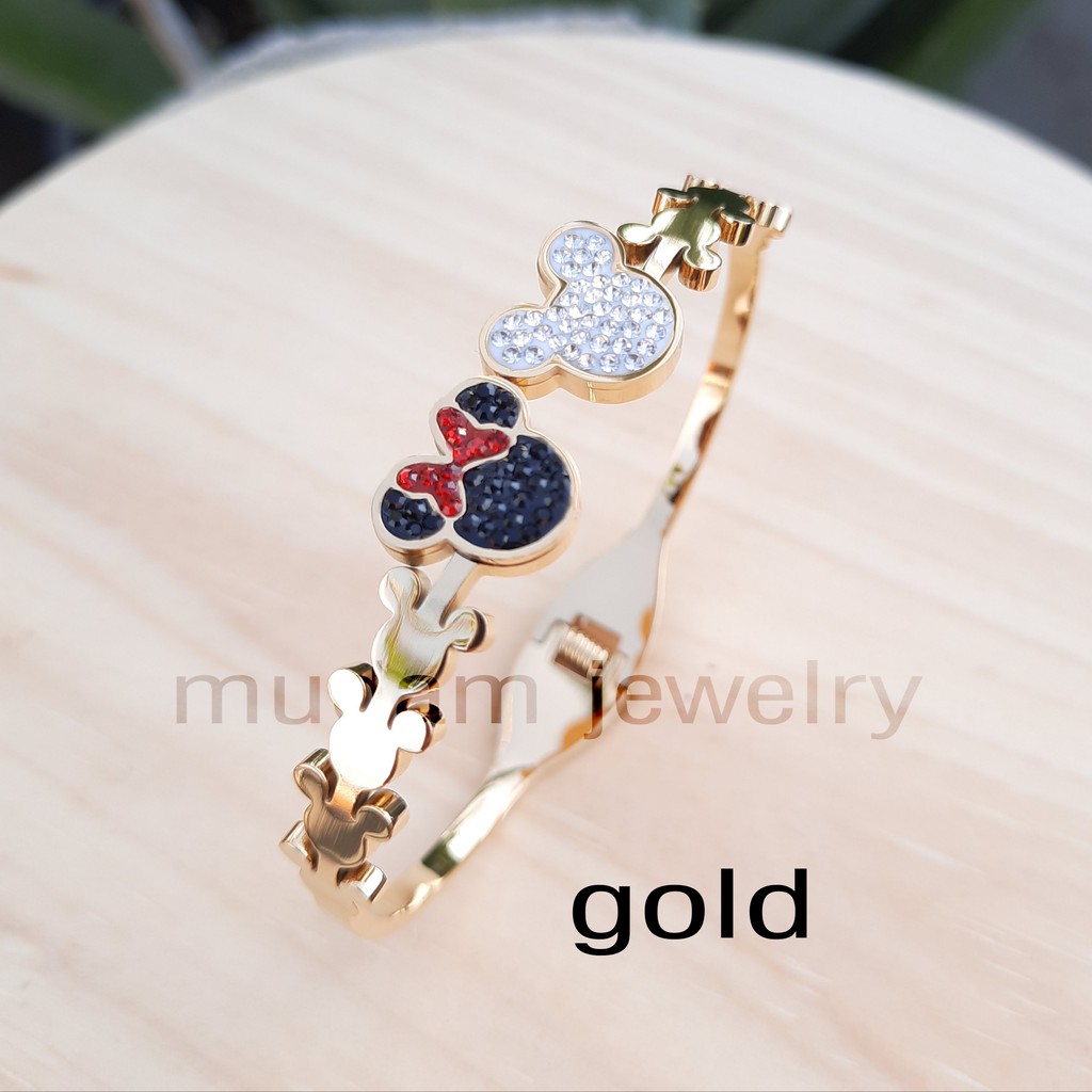 Gelang Bangle Titanium mickey dan Minnie Dengan Taburan Kristal Artifisial
