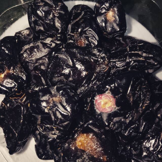 

Kurma ajwa / kurma nabi
