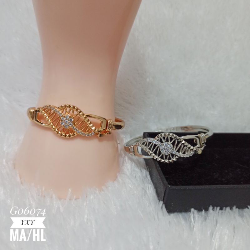 Gelang Yaxiya Bangle Bunga Gold/Silver G06074