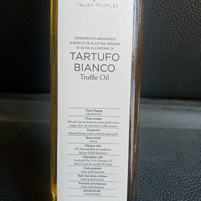 

vs2011bd Geofoods Tartufo Nero White Truffle Olive Oil Fsfs201