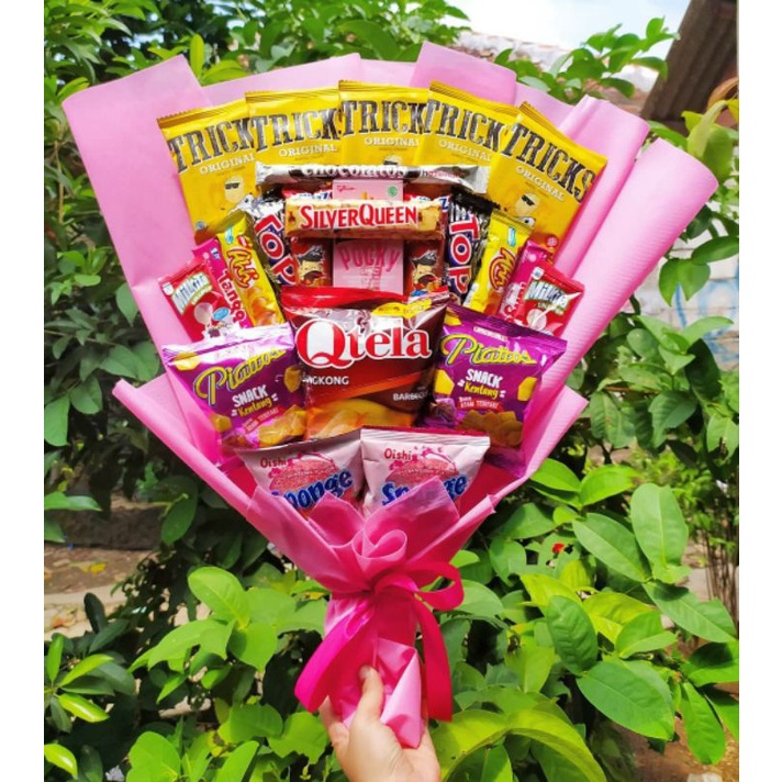 buket BIG CANTIK TRICKS/paket/bingkisan Snack Ulang Tahun/Ultah/ Wisuda/Kado/Hadiah