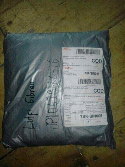 Batik Couple Keluarga Sania Rufle Ndoro Jowi Kupu Kuning