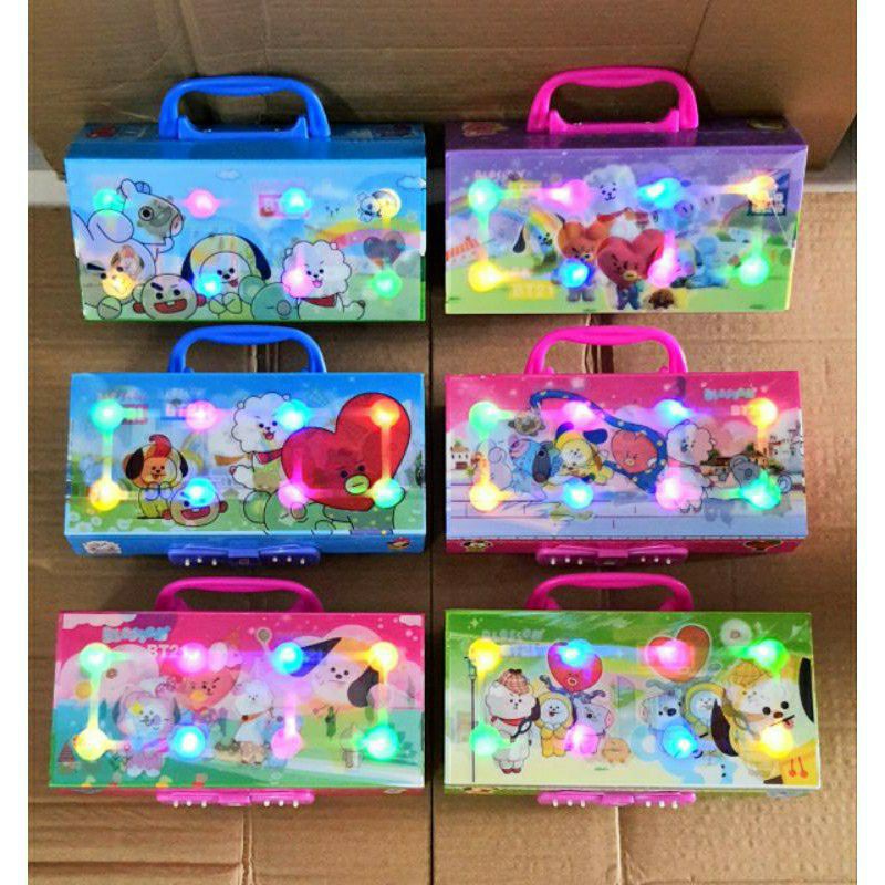 KOTAK PENSIL BT21 KODE KUNCI 3D 3 SUSUN LED-3