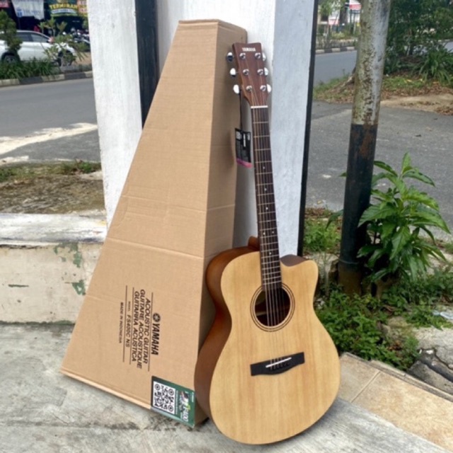 GITAR AKUSTIK ORIGINAL YAMAHA FS400C CUTWAY