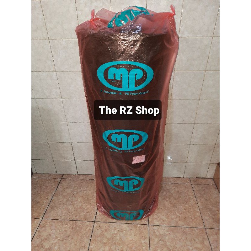 

Bubble Wrap MP Hitam 125cm X 50M (Mulia Pack)