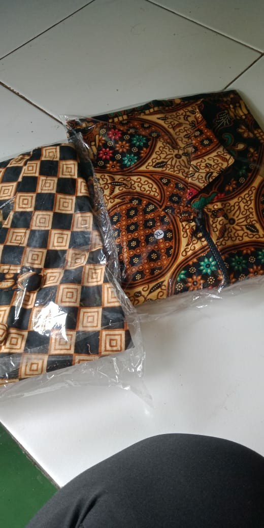 Couple Blus Ziggy Krikil Sogan Maura Couple - Sania Ruffle Batik Couple Garansi Termurah Shopee