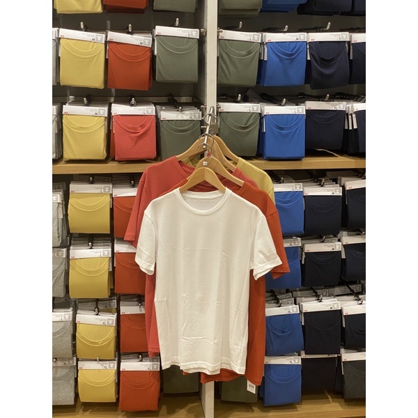 uniqlo official store UNIQLO T-SHIRT KAOS POLOS WARNA ORIGINAL 100% JASTIP JASTIP JASA TITIP