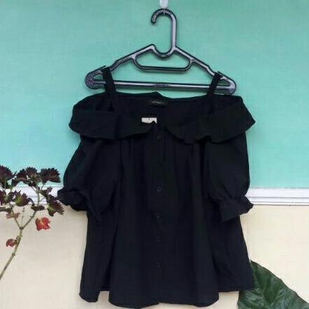 Hotping Atasan Sabrina