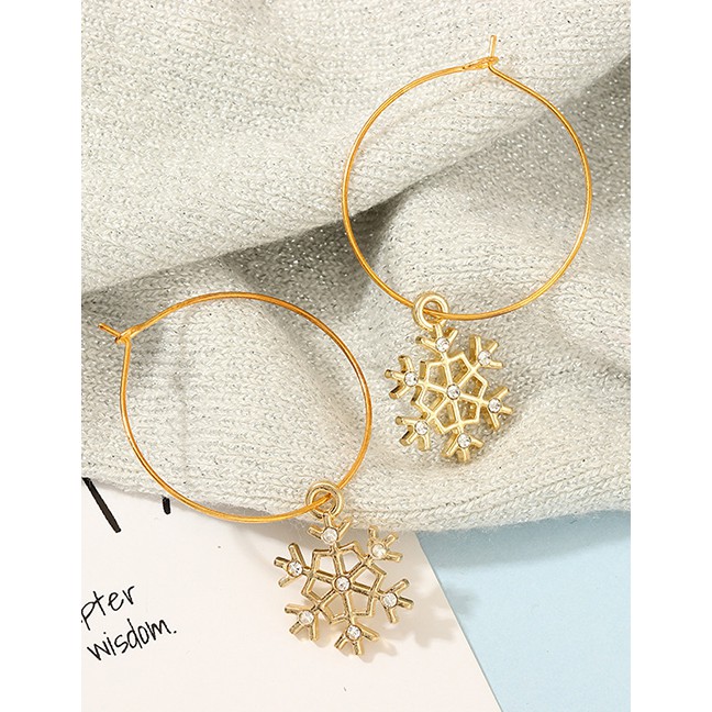 LRC Anting Hoops Fashion Gold Snowflake-studded Ring Stud Earrings D28017