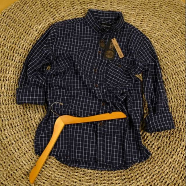 Kemeja flanel eighty eight