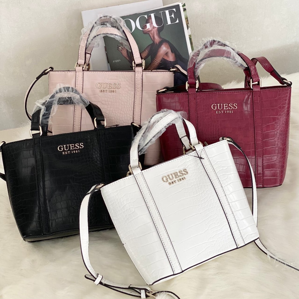 TOTEBAG WANITA GUESS / TAS TOTE BRANDED IMPORT
