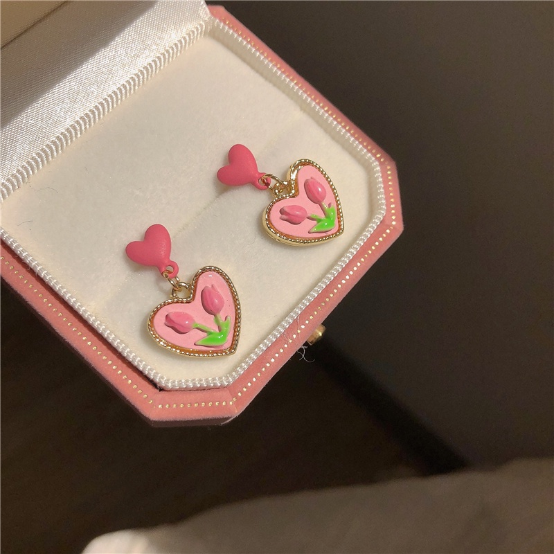 Anting Bentuk Hati Tulip Warna Pink Gaya Retro Korea