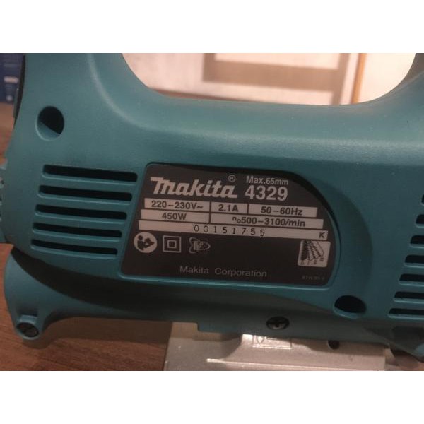 mesin gergaji jigsaw makita 4329