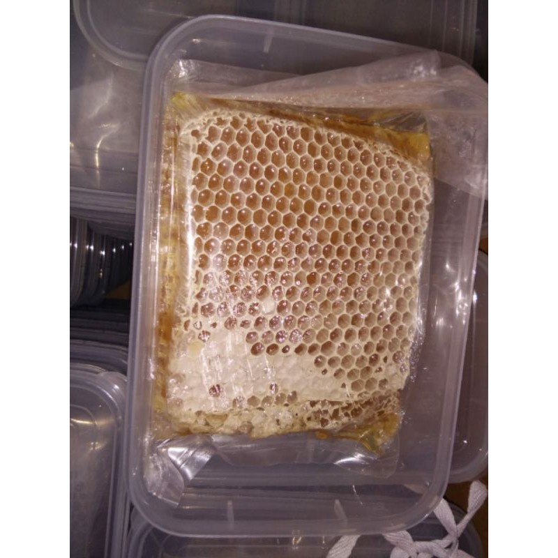 

Madu Sarang (Raw - Honeycomb) berat 250 Gr