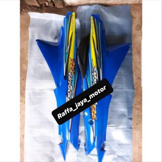 Cover body belakang suzuki shogun 125 biru