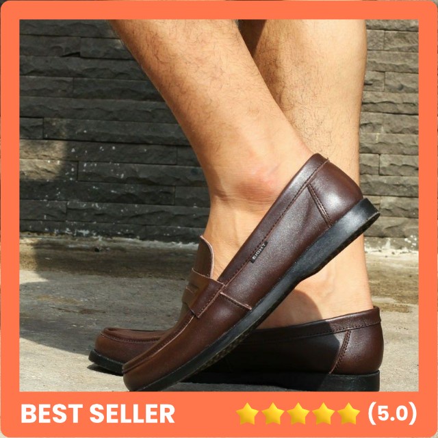 HAPPY NEW YEAR  SEPATU CASUAL PRIA SEPATU SLIP ON SEPATU SANTAI KULIT ASLI TERBARU 2021