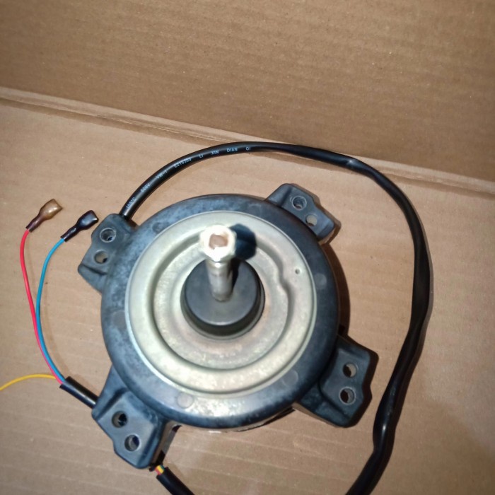 dynamo motor fan outdoor AC panasonic r32