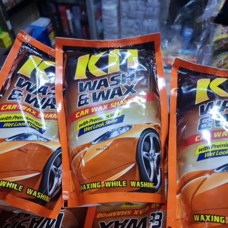KIT dan Carrera Wash & Wax Refill 800ml