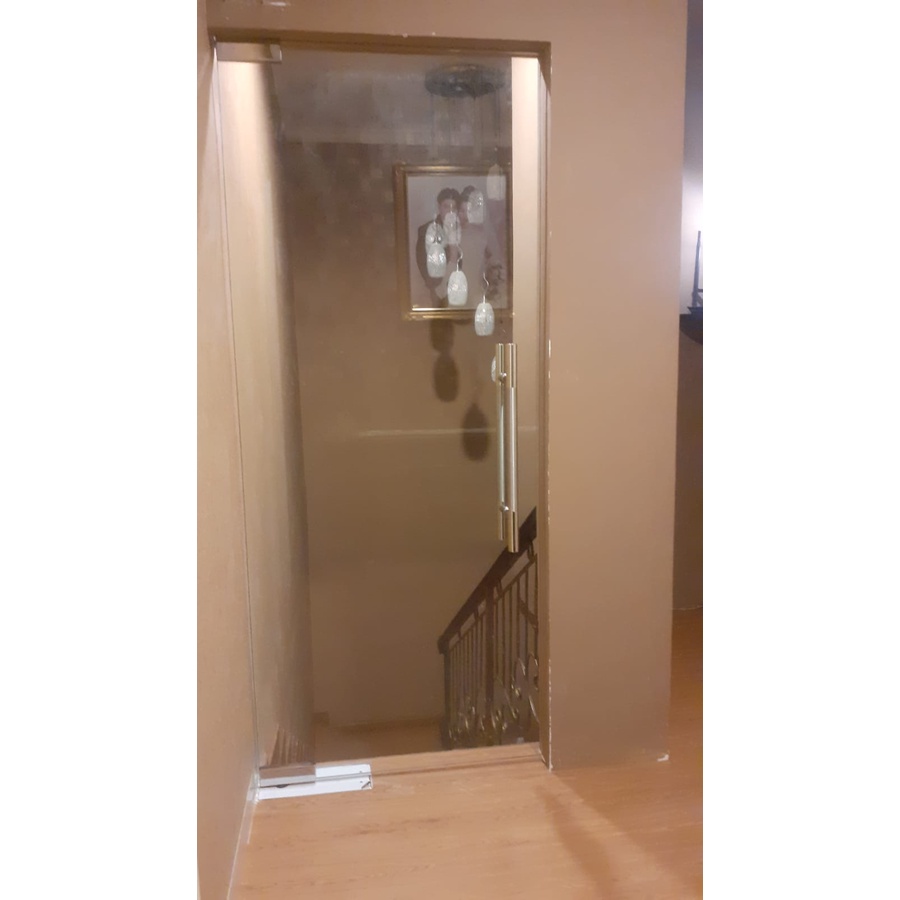 Kaca Tempered Clear 12 mm untuk pintu per M2