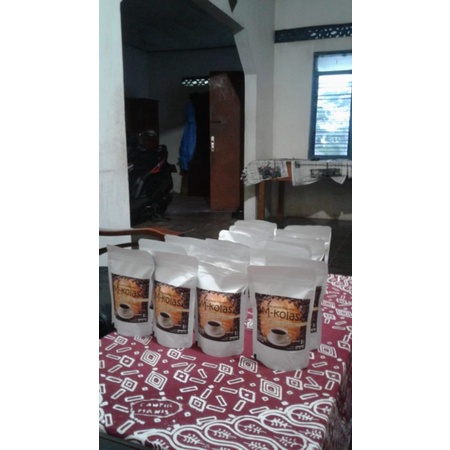 

Kopi M-kolas