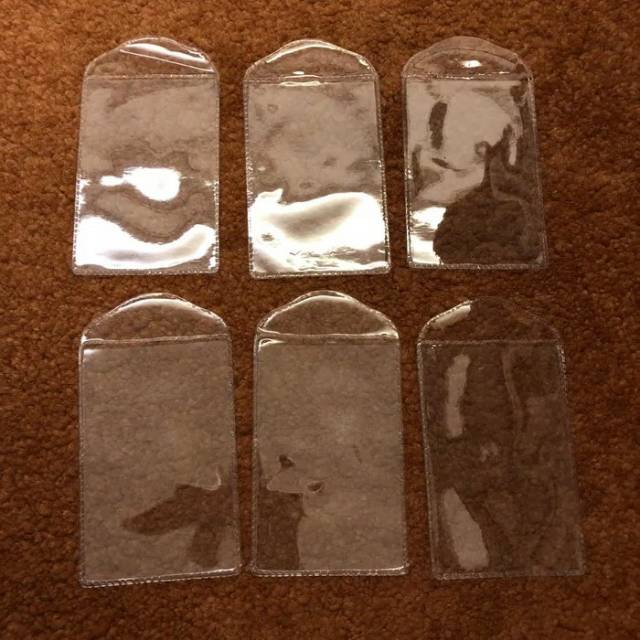 

Kantong Plastik Pelindung Kartu ATM Etoll emoney