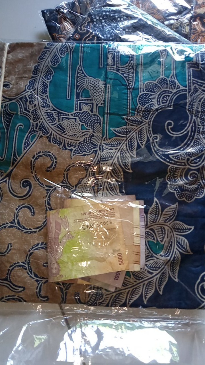 Atasan Batik Dolby Dolbi Dobby Doby Tenun Sutra Tulis Halus Katun Atbm Baron ,sarombit Atasan