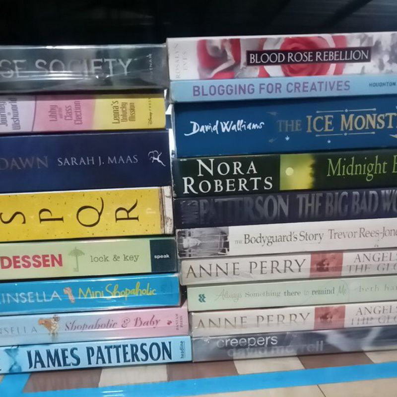 Novel Bahasa Inggris Bekas / Buku Bahasa Inggris Bekas 1 Kilo 2 Buku