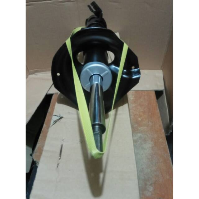 Shock Belakang Nissan X-Trail Old