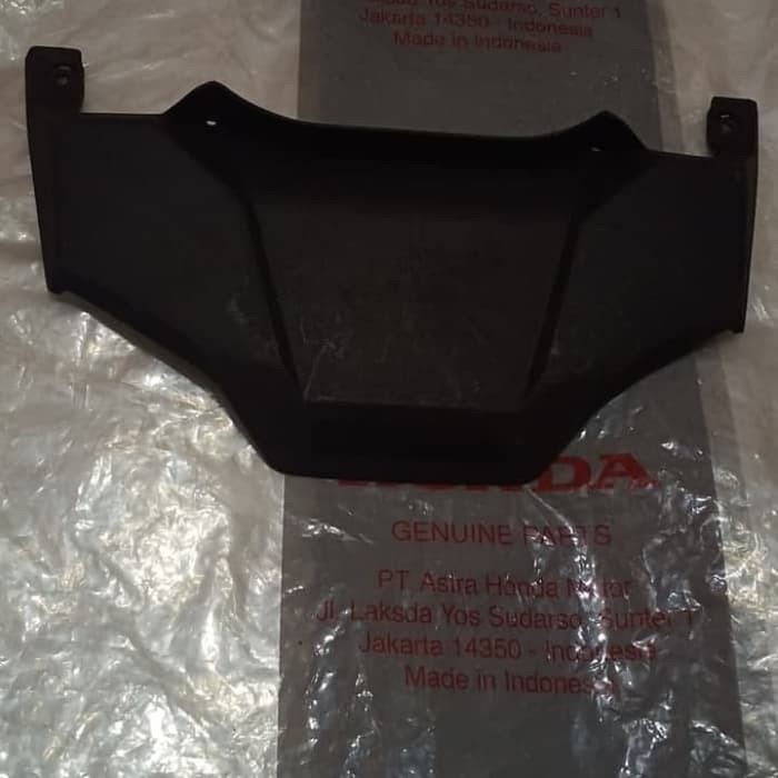 cover rr center K0W tutup atas lampu belakang ADV original