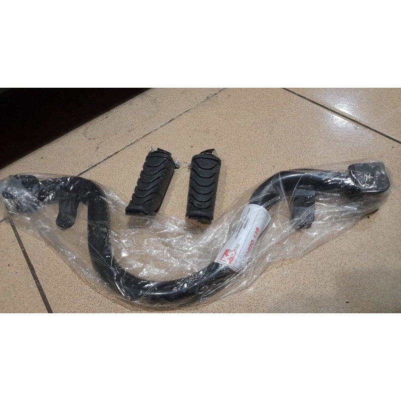 Footstep depan Vario 125 old 2012-2014 bohlam