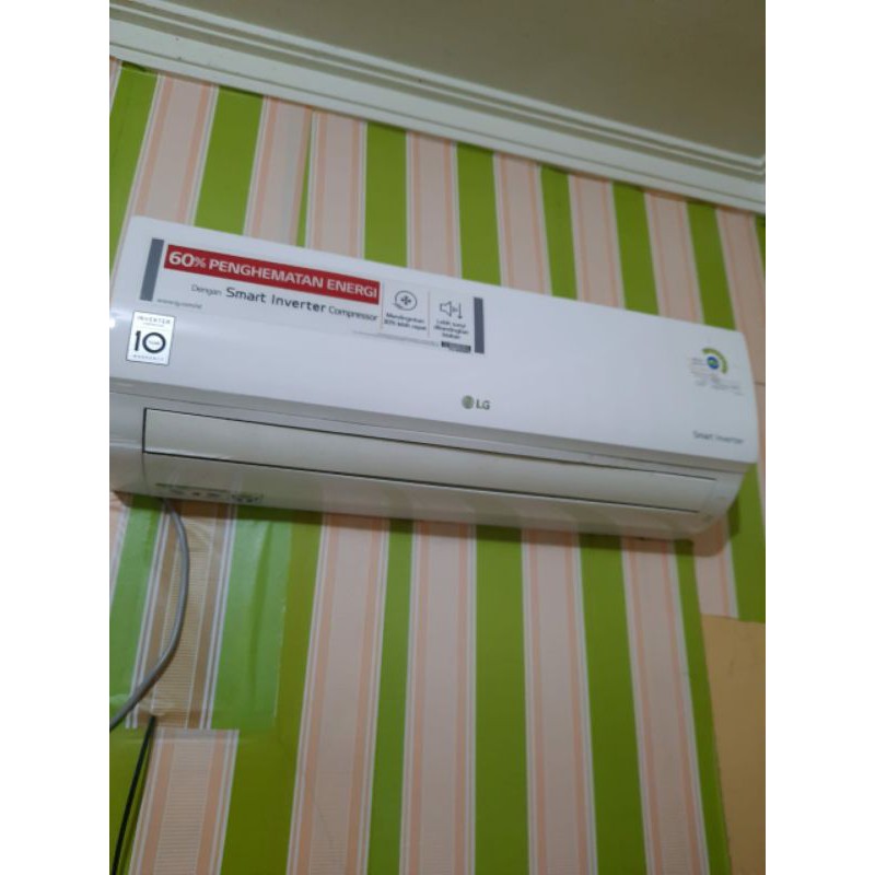 AC LG smart inverter second 1/2pk